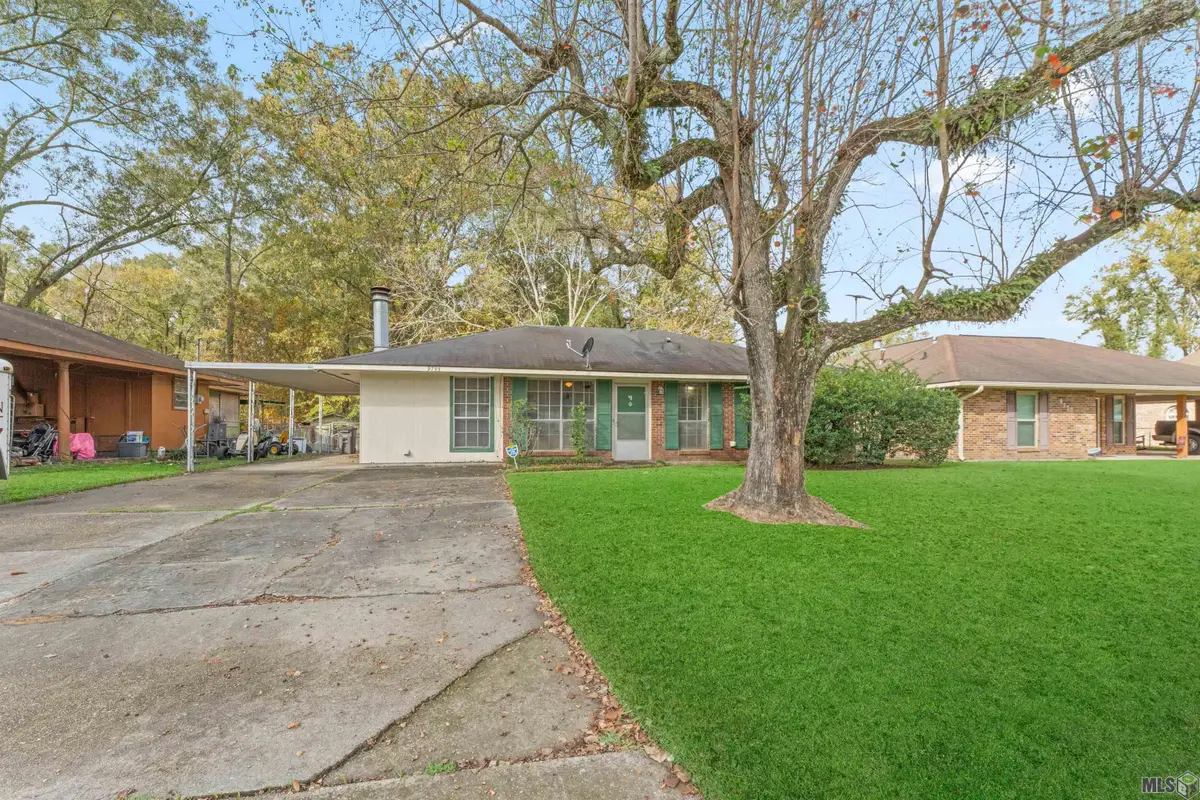 9755 Gov Beauvais Dr, Baton Rouge, LA 70811 - Image #1