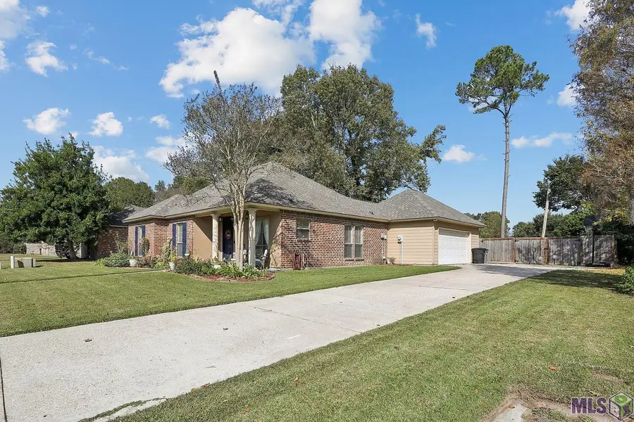 316 Lake Worth Dr, Baton Rouge, LA 70810 - Image #2