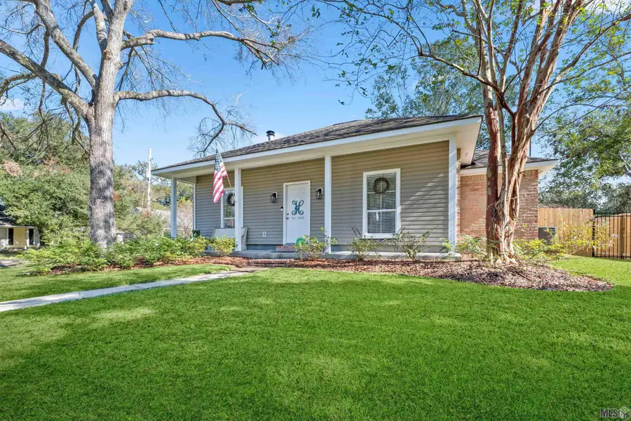 3458 Tupello St, Zachary, LA 70791 - Image #2