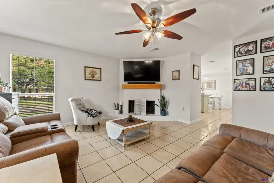3458 Tupello St, Zachary, LA 70791 - Image #3