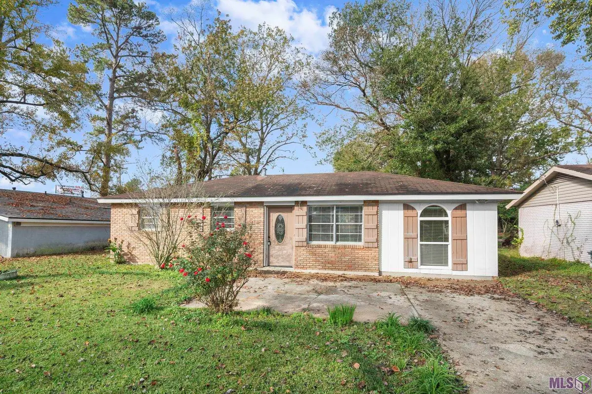 30641 Shannon Dr, Denham Springs, LA 70726 - Image #1