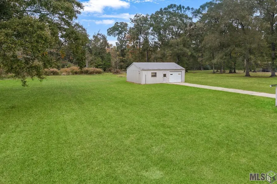 16035 Alford Dr, Greenwell Springs, LA 70739 - Image #3