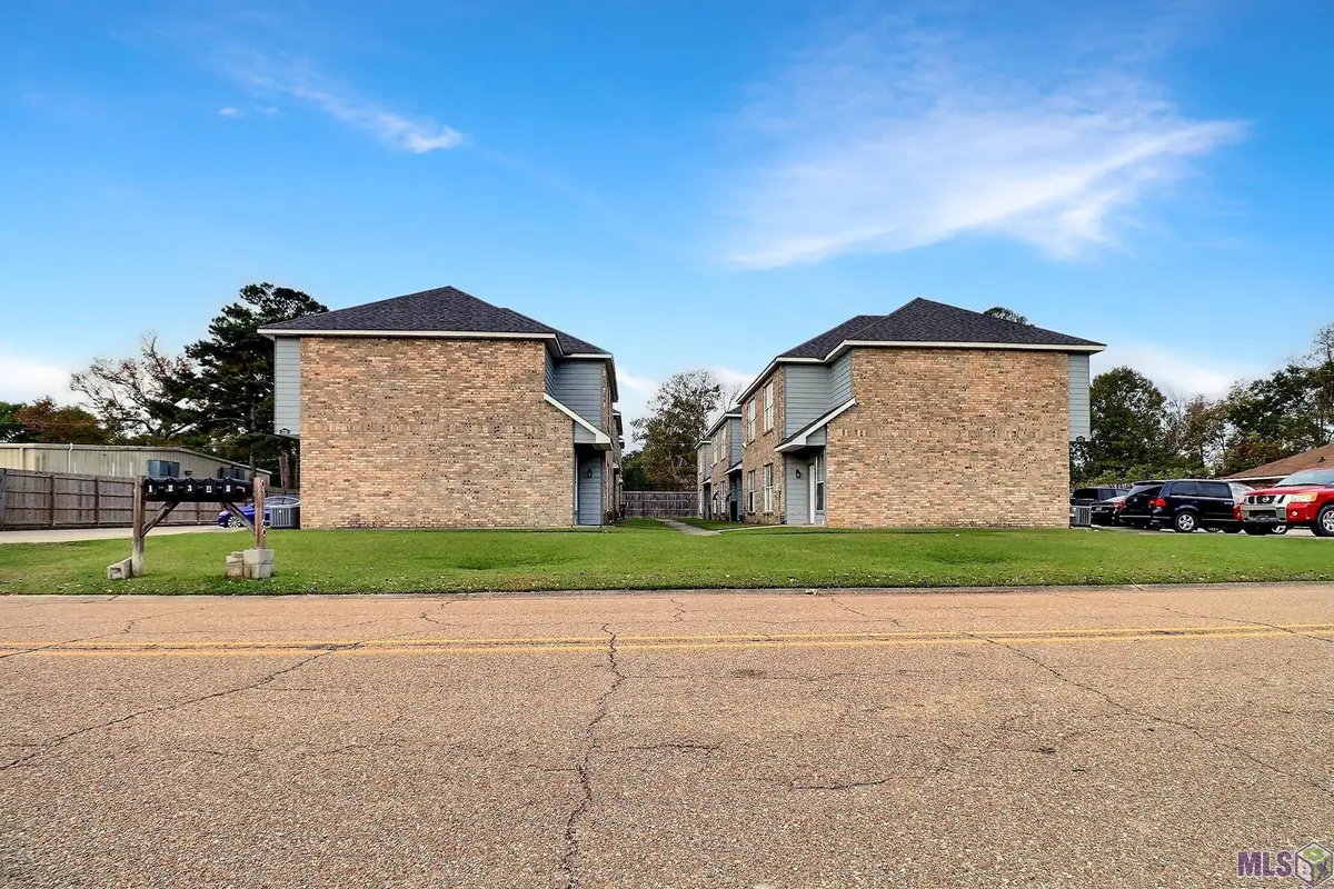 678 Gloria Dr, Baton Rouge, LA 70819 - Image #1