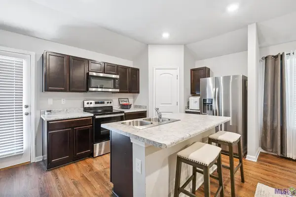 5652 Magnolia De Percy Dr, Carville, LA 70721