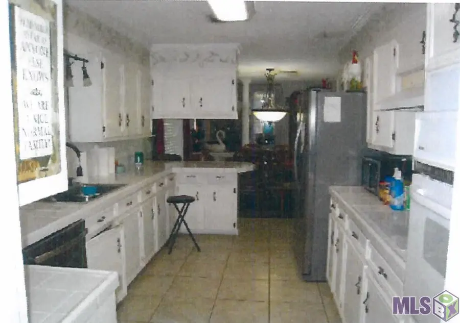 1212 Grand Point Ave, Breaux Bridge, LA 70517 - Image #3