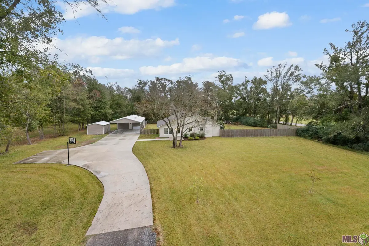 46316 La Hwy 22, Saint Amant, LA 70774 - Image #1