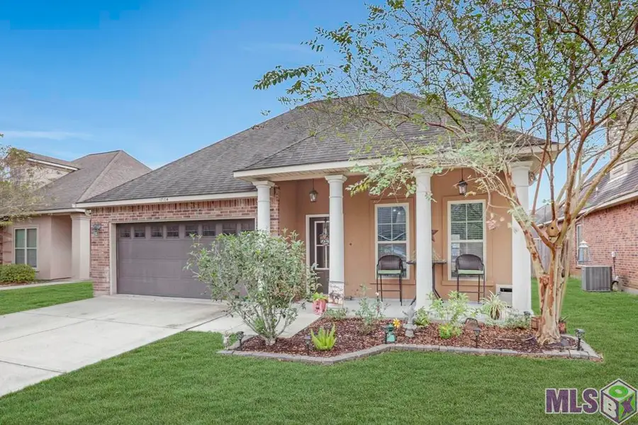 17104 Sills Dr, Prairieville, LA 70769 - Image #2