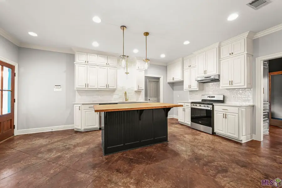 10291 Old Field Rd, Saint Francisville, LA 70775 - Image #3