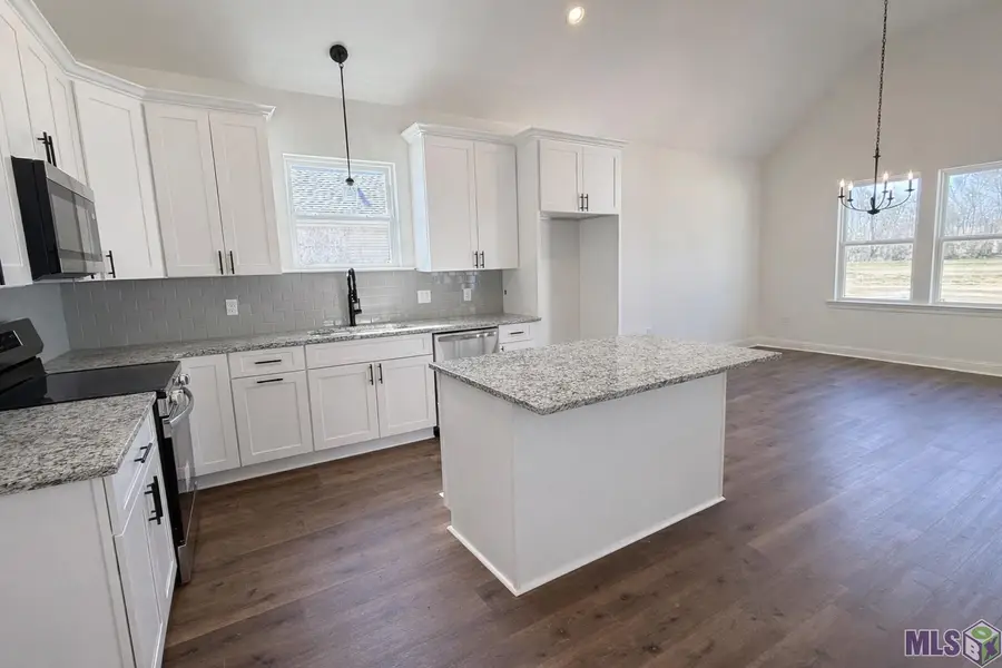 31513 Dunn Rd, Denham Springs, LA 70726 - #3