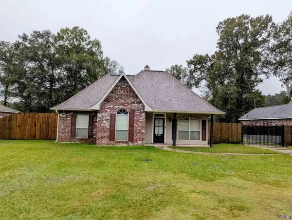 8114 Versailles Dr, Denham Springs, LA 70706