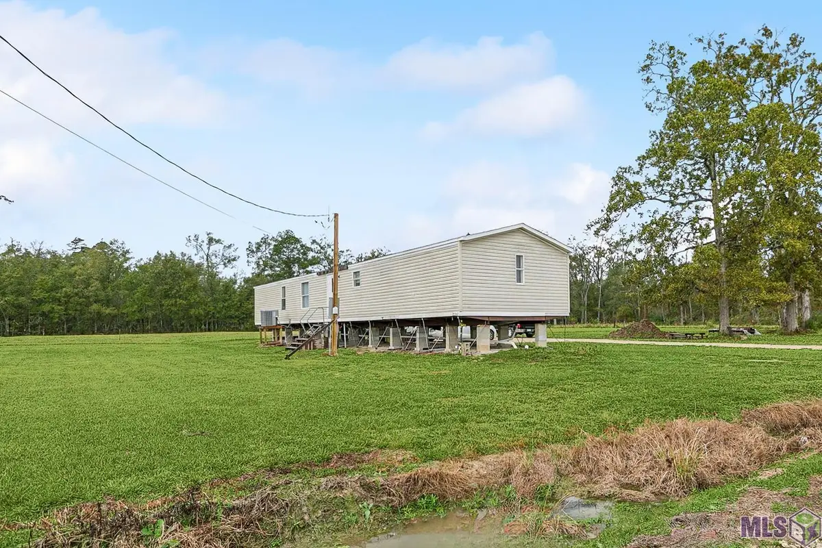 45162 Butch Gore Rd, Saint Amant, LA 70769 - Image #1