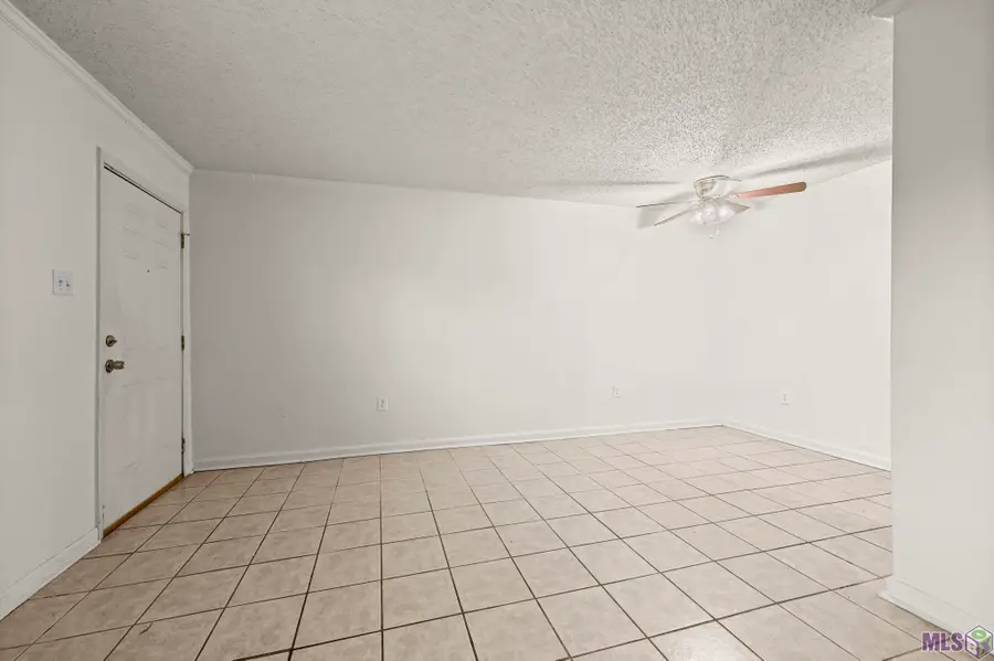 4518 Y A Tittle Ave #17, Baton Rouge, LA 70820 - Image #2