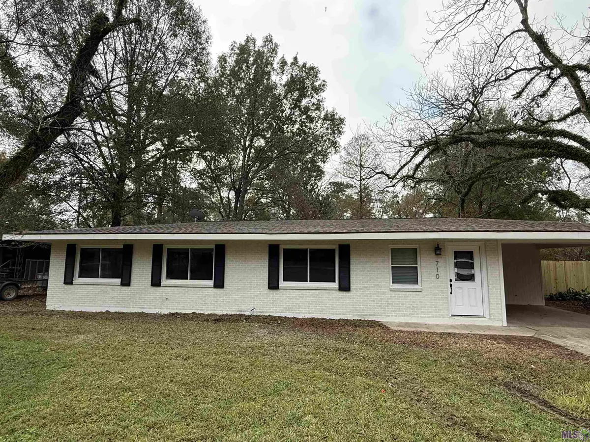 710 Riverview Dr, Baton Rouge, LA 70816 - Image #1