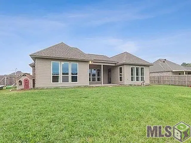 27675 Lakeview Dr, Walker, LA 70785 - Image #3