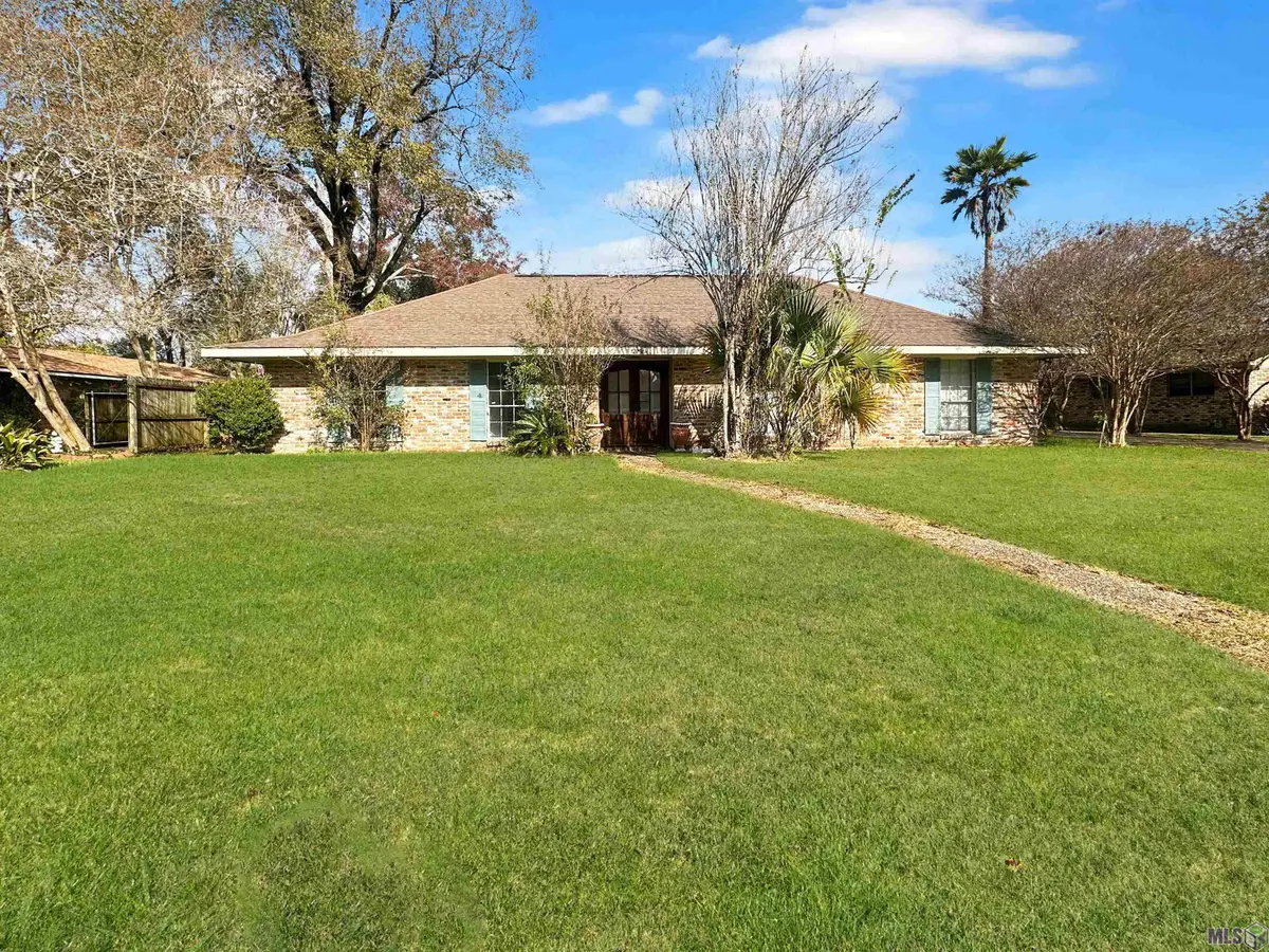 12231 Mollylea Dr, Baton Rouge, LA 70815 - Image #1