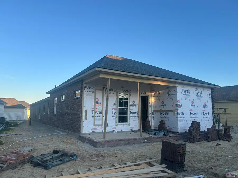 4075 Memorial Square, Zachary, LA 70791 - #3