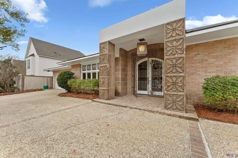 2 Stones Throw Dr, Baton Rouge, LA 70809 - Image #3