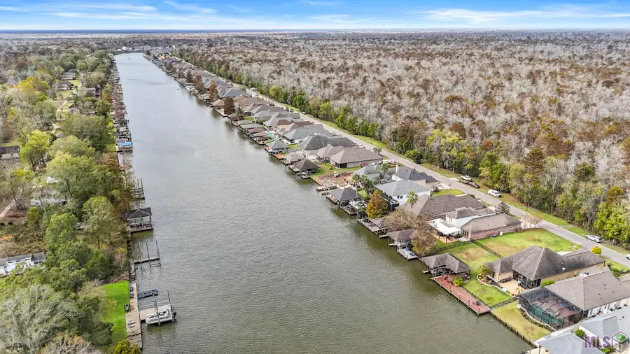 21179 Waterfront East Dr, Maurepas, LA 70449 - Image #3