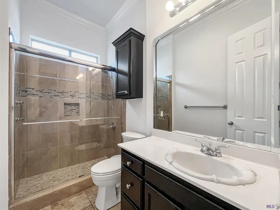 8473 Le Marie Ct, Denham Springs, LA 70706 - Image #2