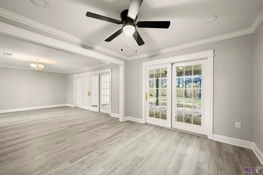 1055 Alameda Dr, Baton Rouge, LA 70815 - Image #3