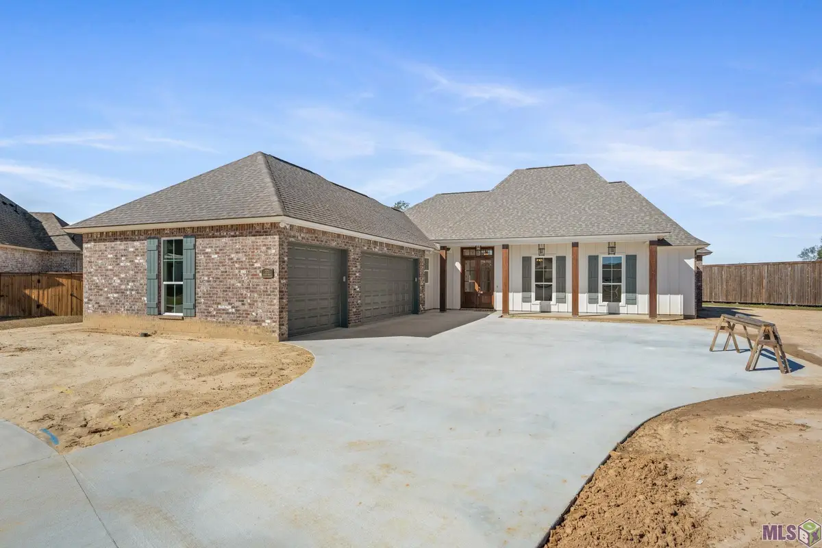 7171 Lillie Dr, Denham Springs, LA 70706 - #1