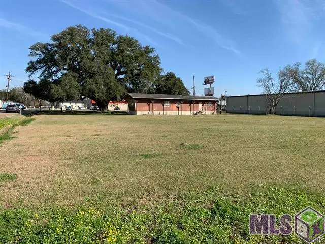 40519 Cannon Rd, Gonzales, LA 70737 - #1