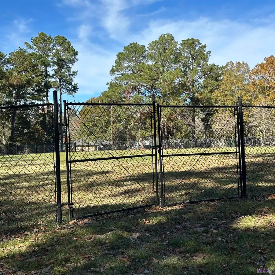 3833 Valentine Rd, Baton Rouge, LA 70816 - #2
