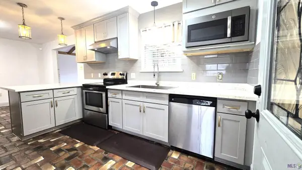 463 W Chalfont Dr, Baton Rouge, LA 70819