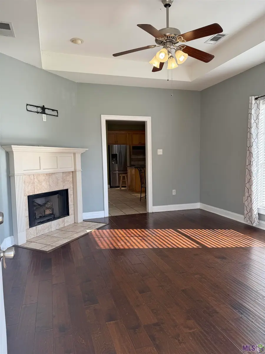 1258 Foxlane Dr, Baton Rouge, LA 70819 - Image #3