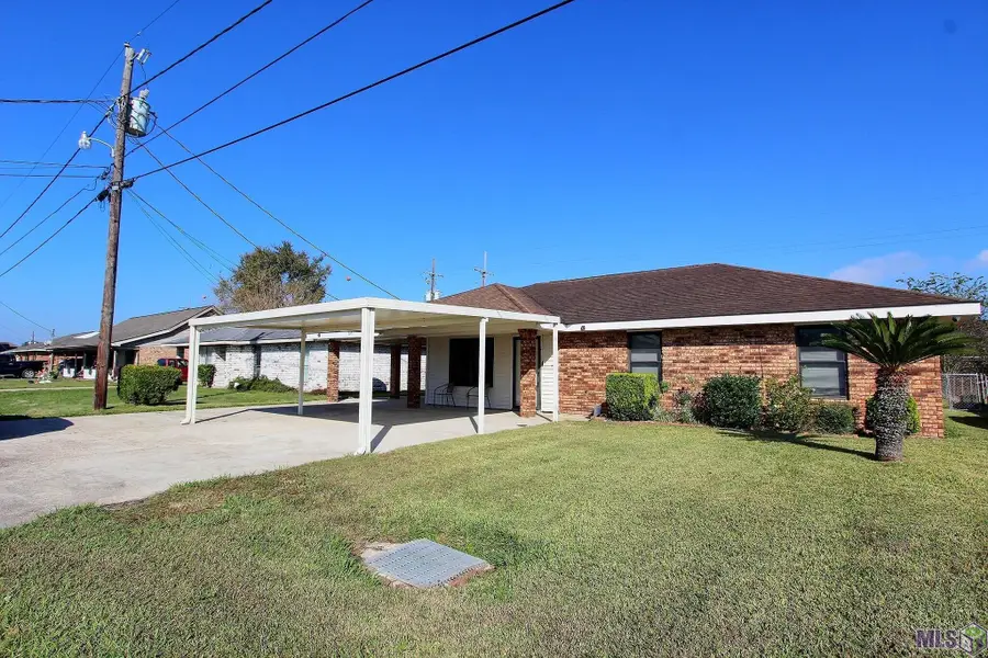 107 Anna St, Donaldsonville, LA 70346 - Image #2