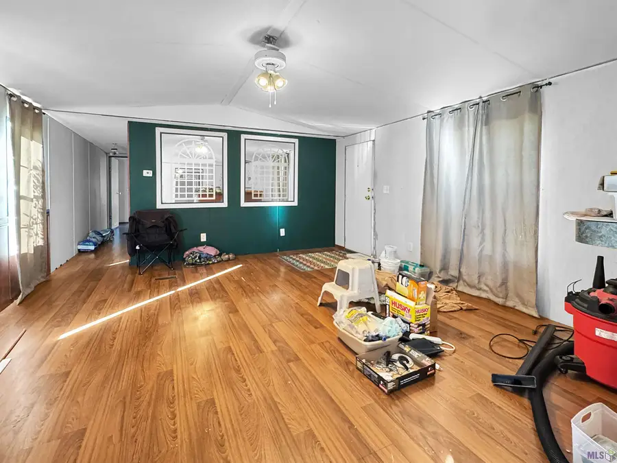 3010 N Vernon Dr, Zachary, LA 70791 - Image #2