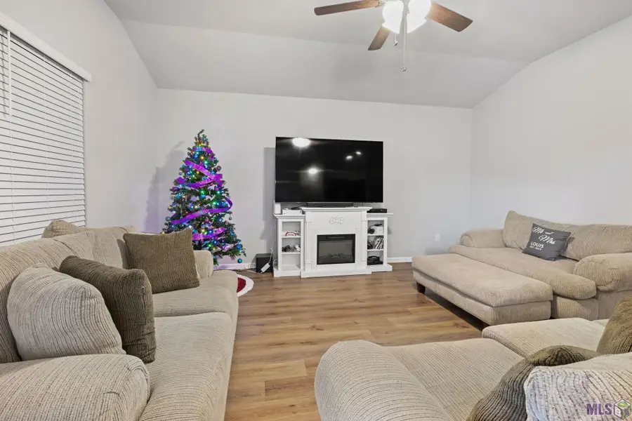 59810 Clifts Cove Dr, Plaquemine, LA 70764 - Image #3