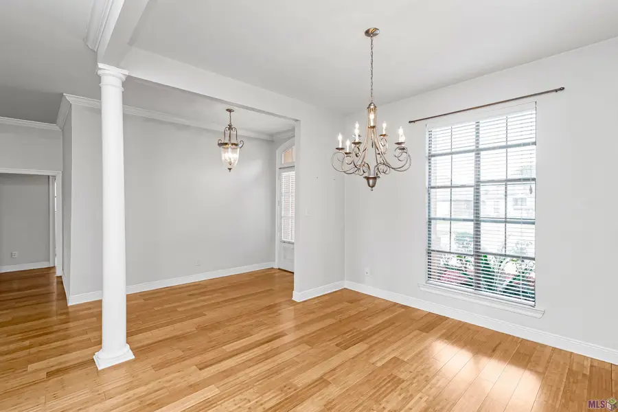 11336 Meadow View Dr, Denham Springs, LA 70726 - Image #3