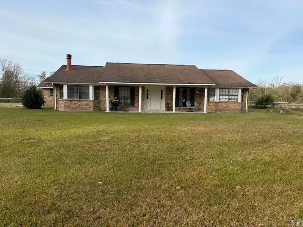 18565 Aydell Ln, French Settlement, LA 70733