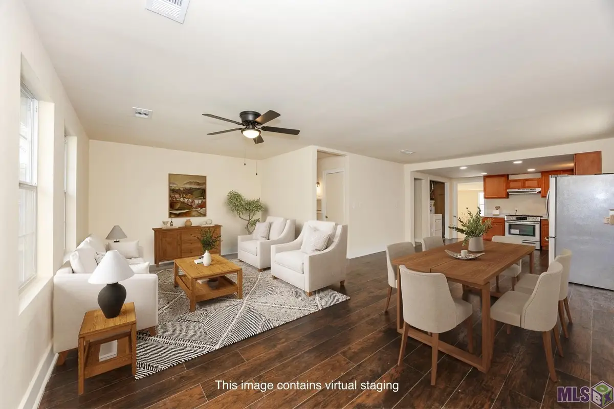 811 Avenue D, Port Allen, LA 70767 - Image #1