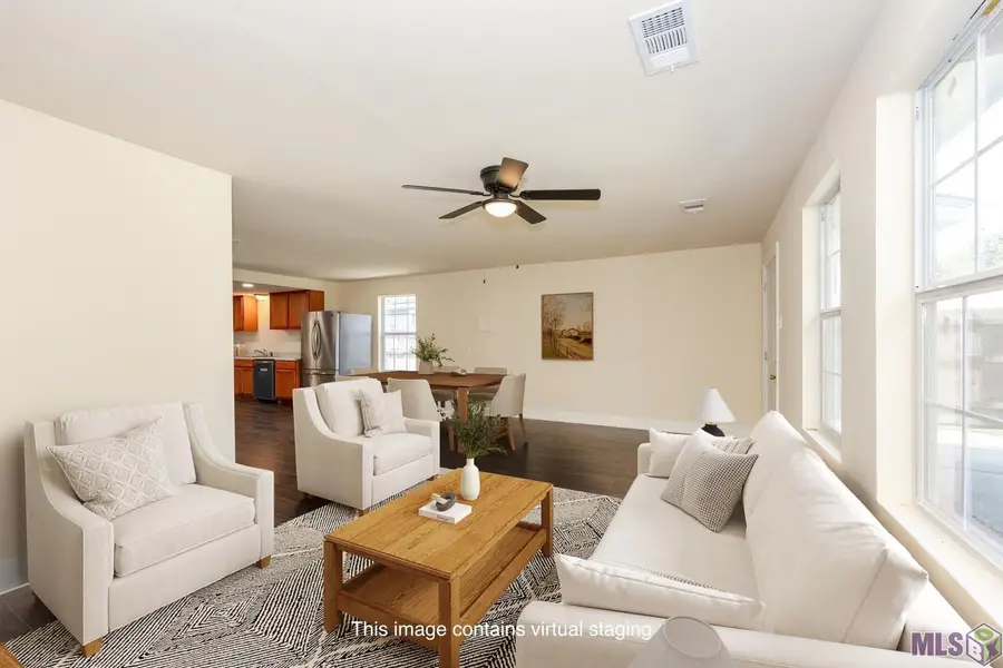 811 Avenue D, Port Allen, LA 70767 - Image #2