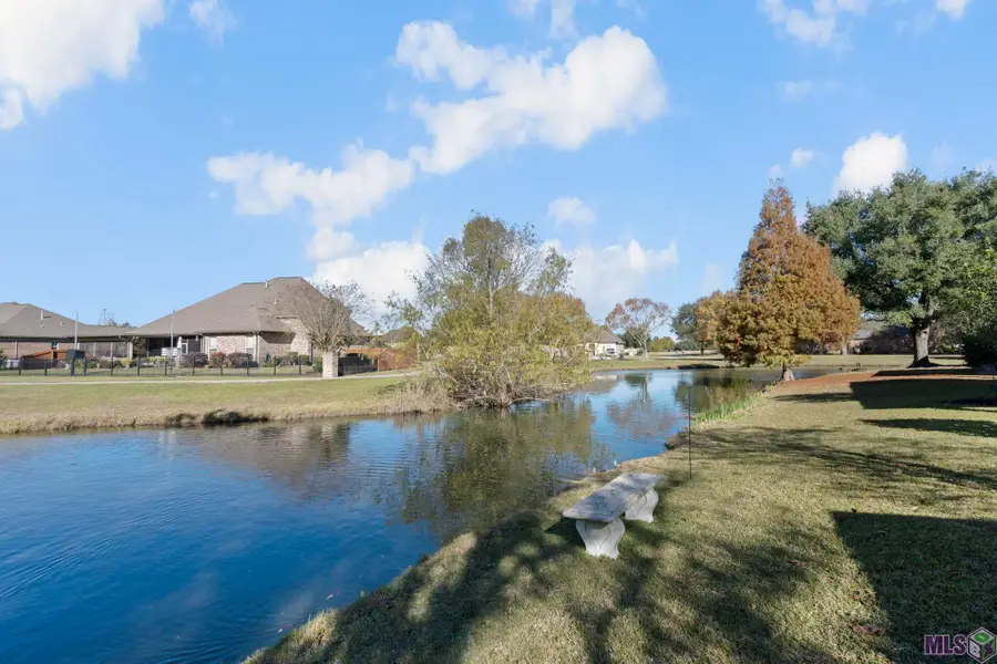 6029 Courtyard Dr, Gonzales, LA 70737 - Image #3