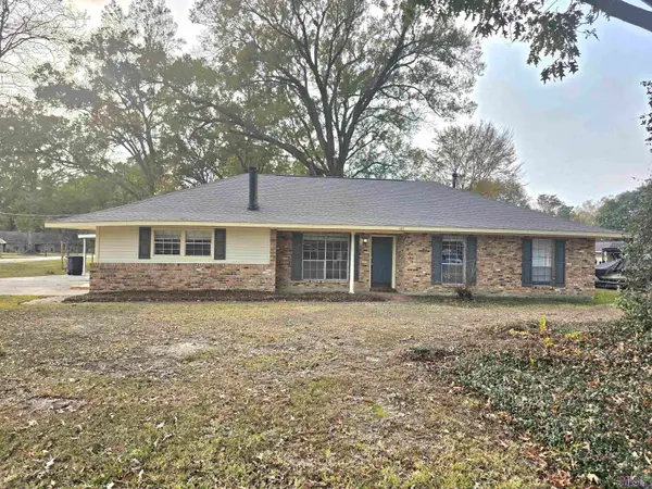 5219 Goodland Dr, Greenwell Springs, LA 70739