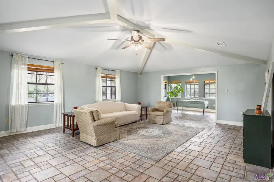 14050 Harry Savoy Rd, Saint Amant, LA 70774 - Image #3