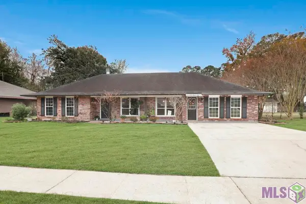 13726 Tech Dr, Central, LA 70818