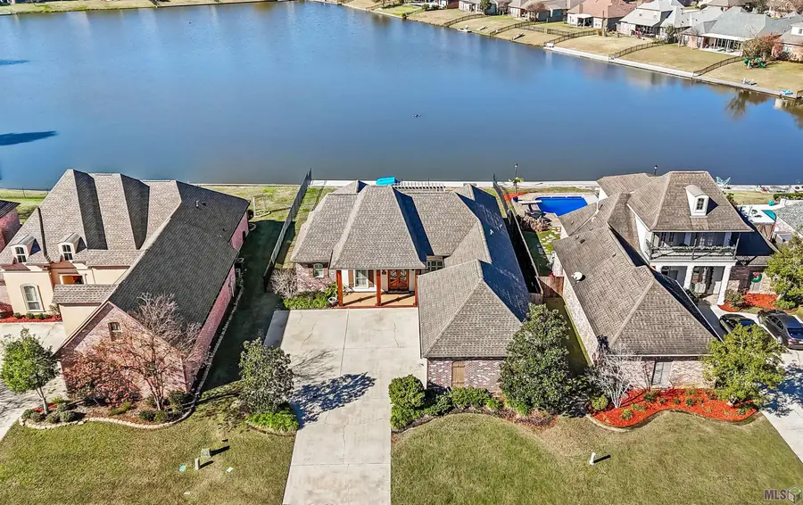8128 Lavender Dr, Central, LA 70818 - Image #3