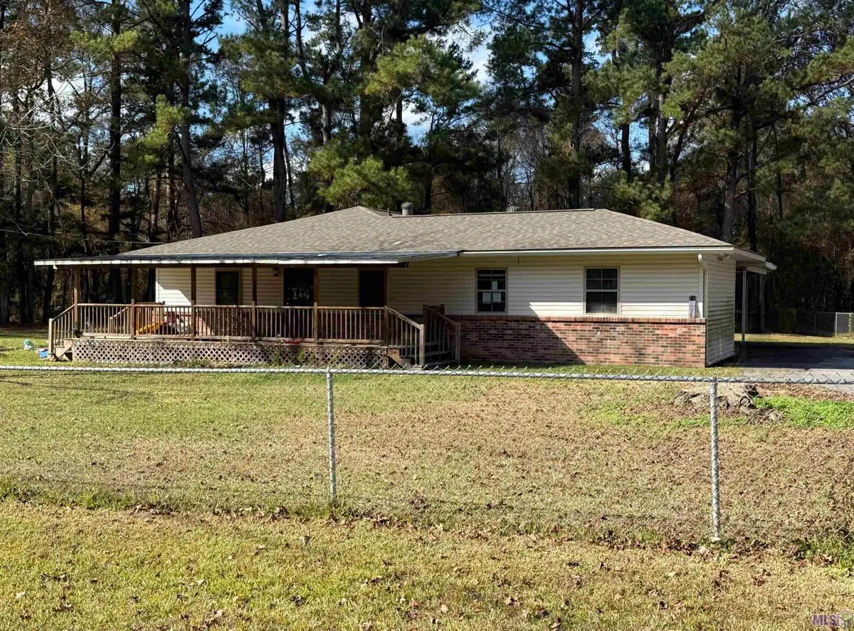 26035 John L Ln, Denham Springs, LA 70726 - Image #1