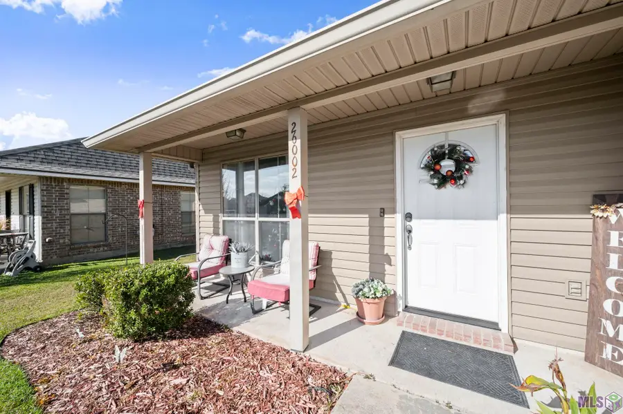 26002 Burlwood Ave, Denham Springs, LA 70726 - Image #2