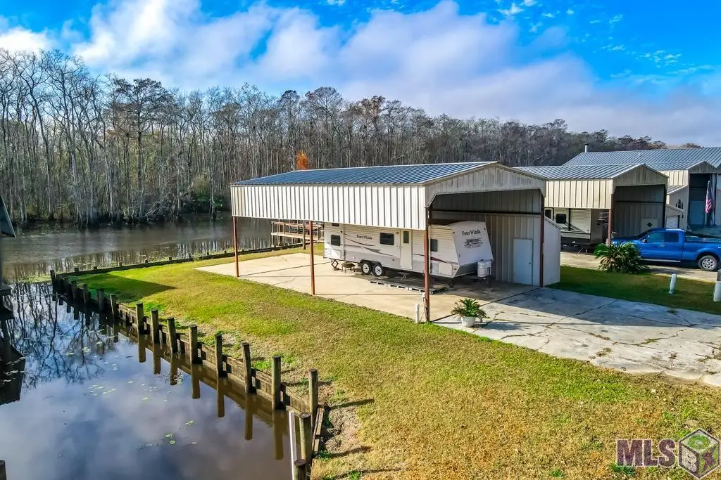 23340 Chene Blanc Ln, Maurepas, LA 70449 - Image #1