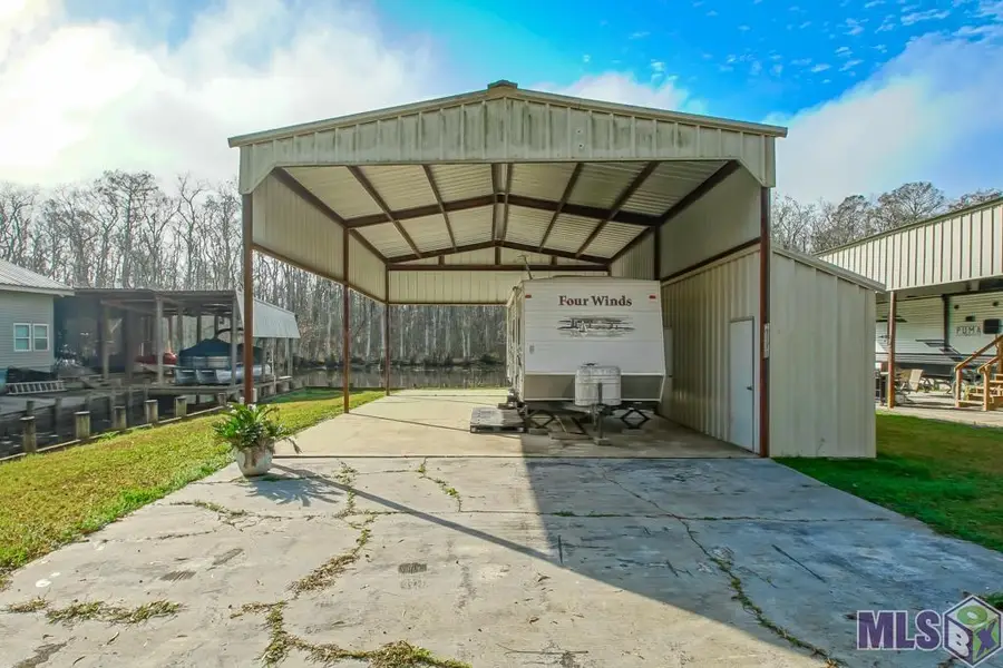 23340 Chene Blanc Ln, Maurepas, LA 70449 - Image #2