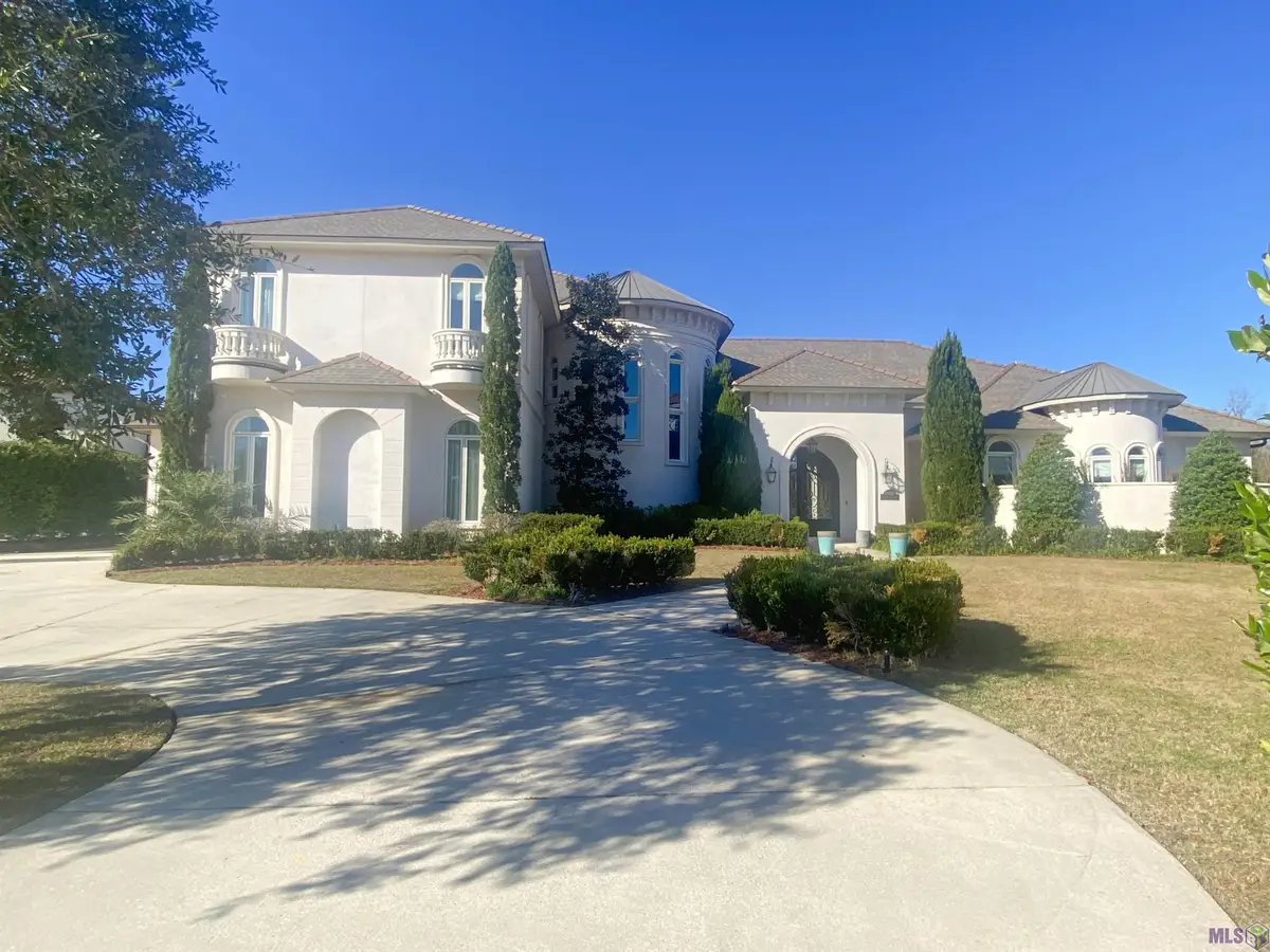 40102 River Winds Ct, Gonzales, LA 70737 - Image #1