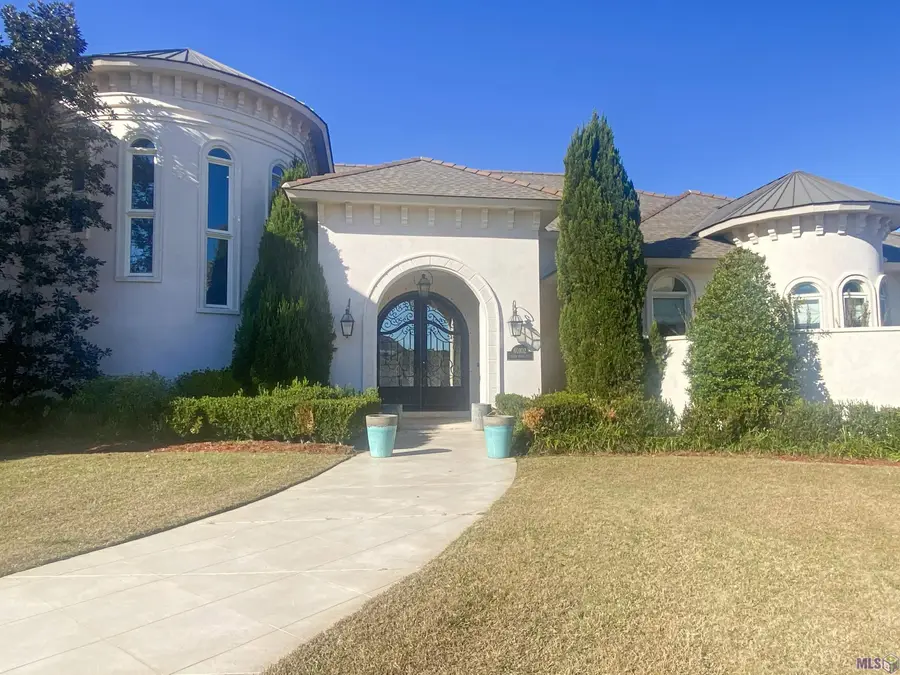 40102 River Winds Ct, Gonzales, LA 70737 - Image #2