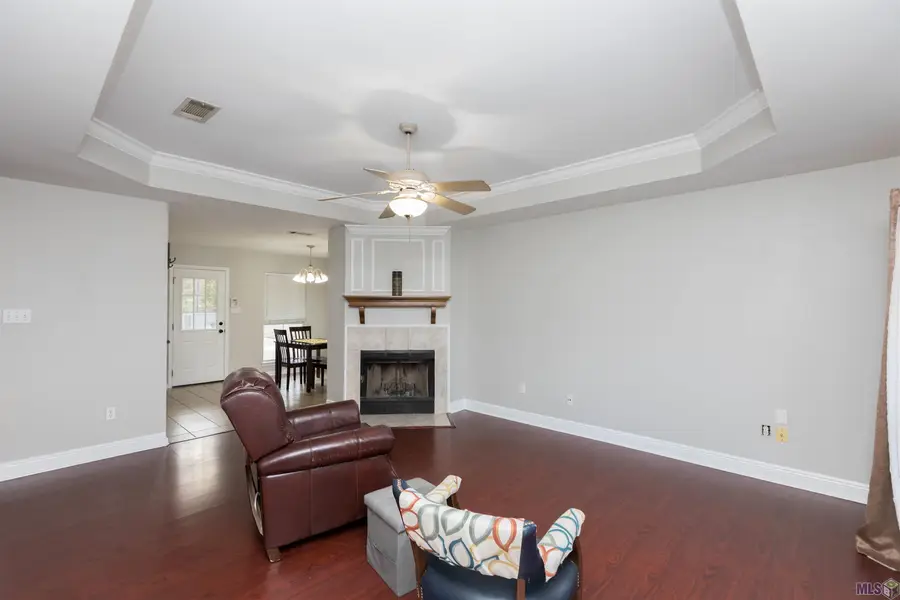 9532 Langham Dr, Baton Rouge, LA 70810 - Image #2