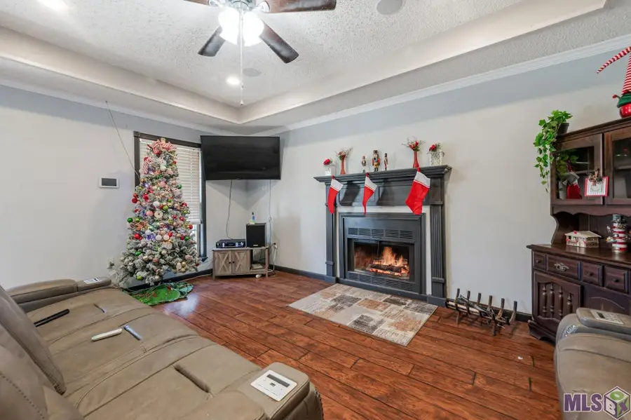 8848 Asphodel St, Denham Springs, LA 70726 - Image #3