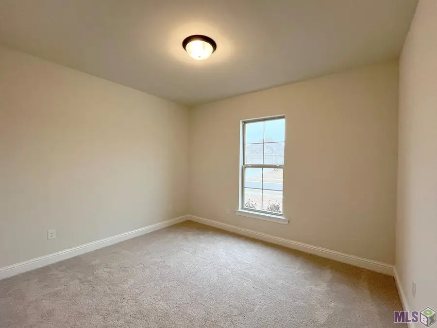 1540 Cavalry Ave, Zachary, LA 70791 - #2